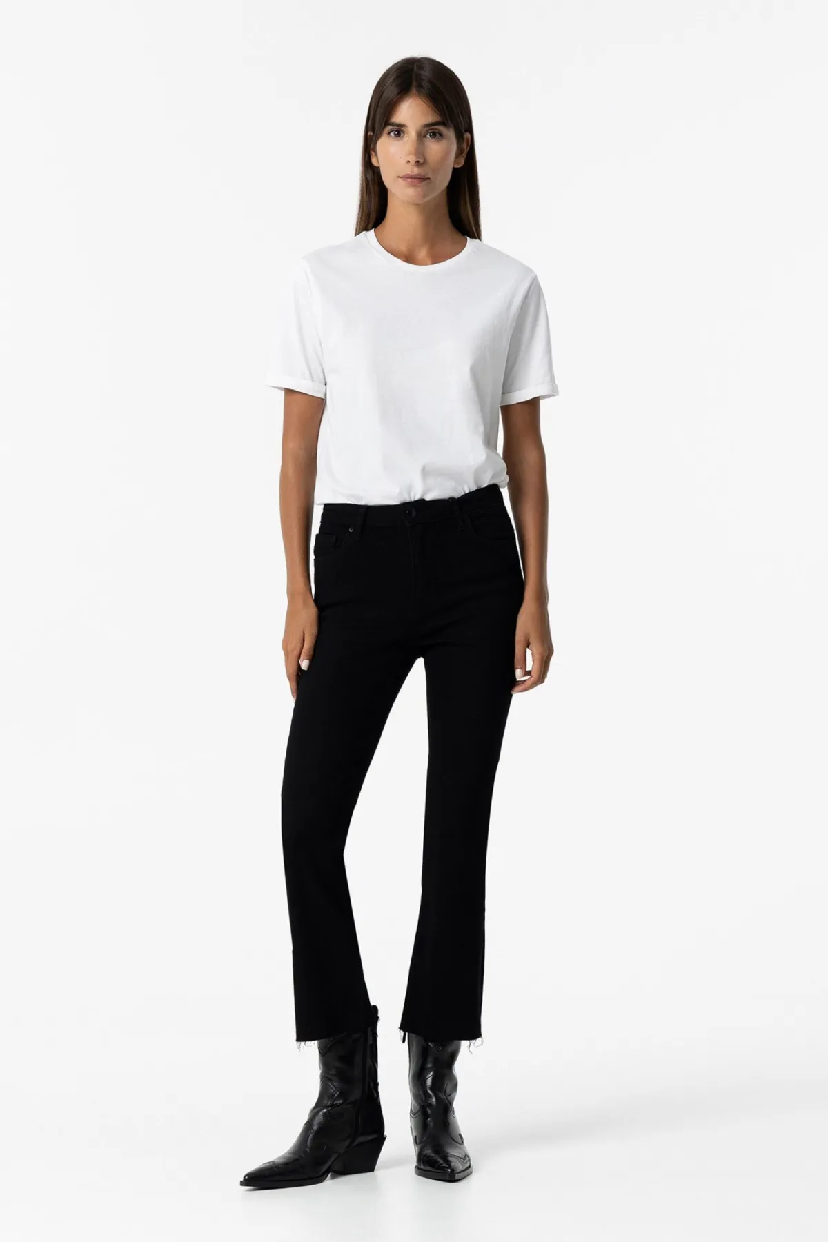 jeans-cropped-negro-1