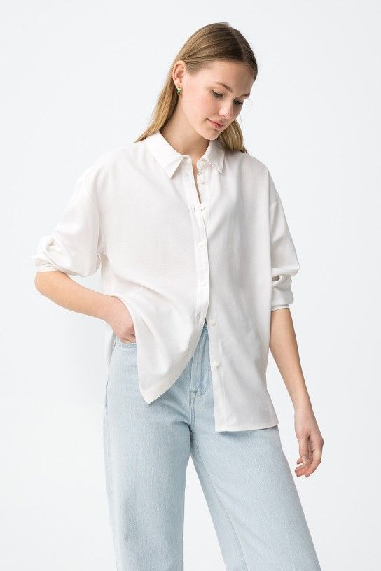 ella-camisa-blanca-basica-tiffosi-1