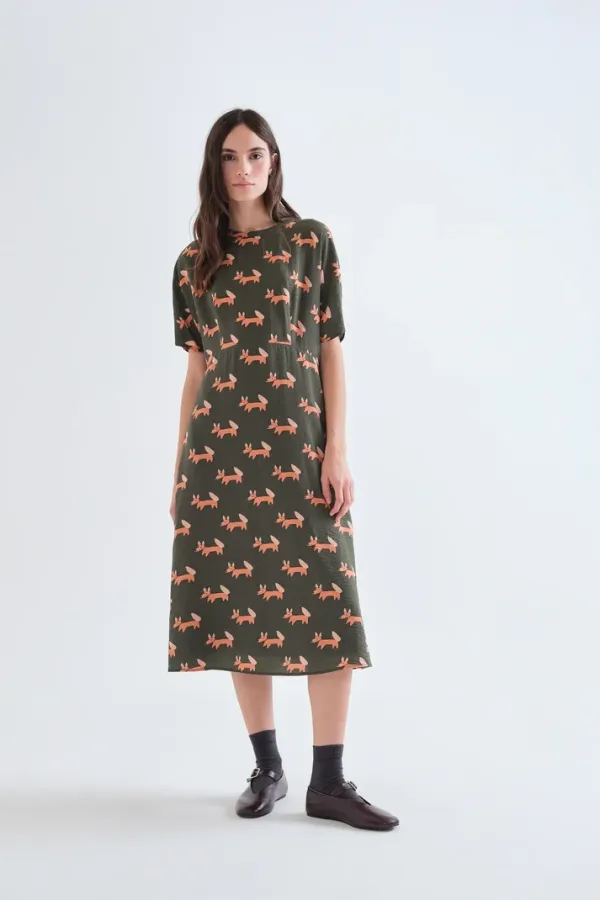 vestido-crepe-verde-estampado-volpe-perritos