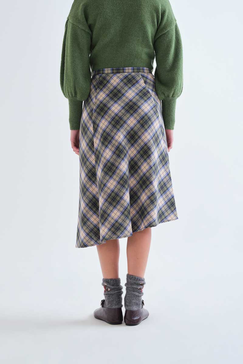 falda-cuadros-verde-azul-compañia-fantastica_02