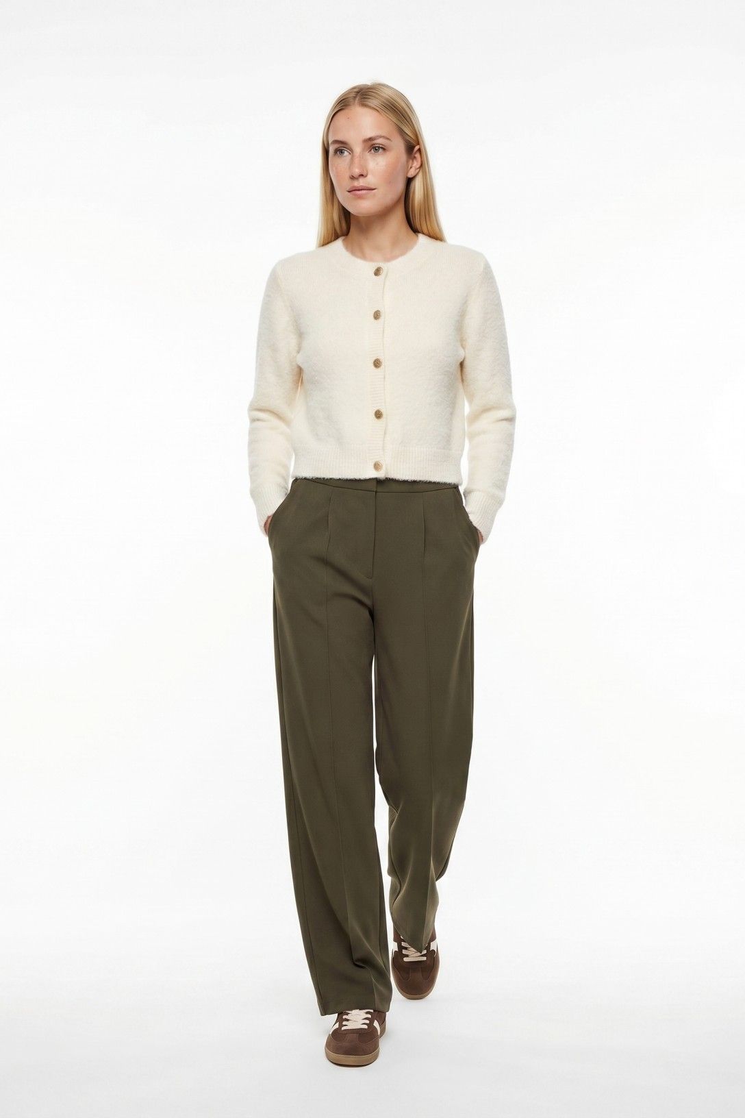 manola-pantalón-chino-goma-blando-verde-1