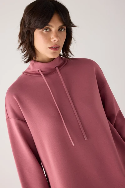 sudadera-cuello-cordones-rosa-ym